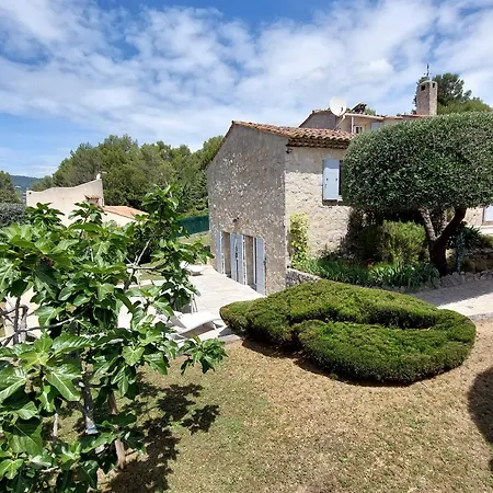 Les Pins Climatise Piscine Chauffee Jardin Holiday home